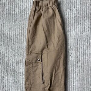 PrettyLittleThing size 4 women’s cargo pants